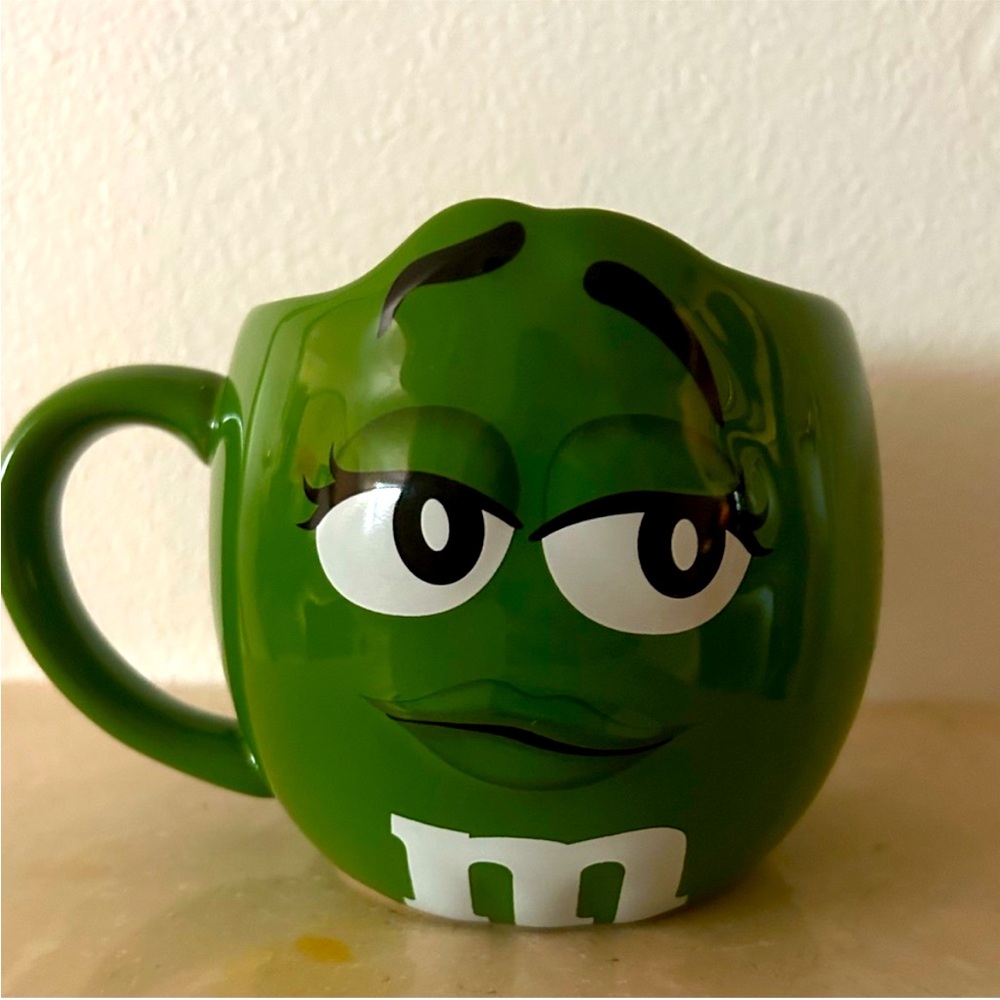 M&M's WORLD - Green M&M 3D Face 20 oz Ceramic Round Tea/Coffee cup